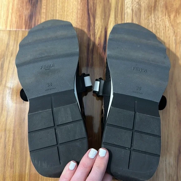 Fendi Sneakers with Box - Picture 7 of 10